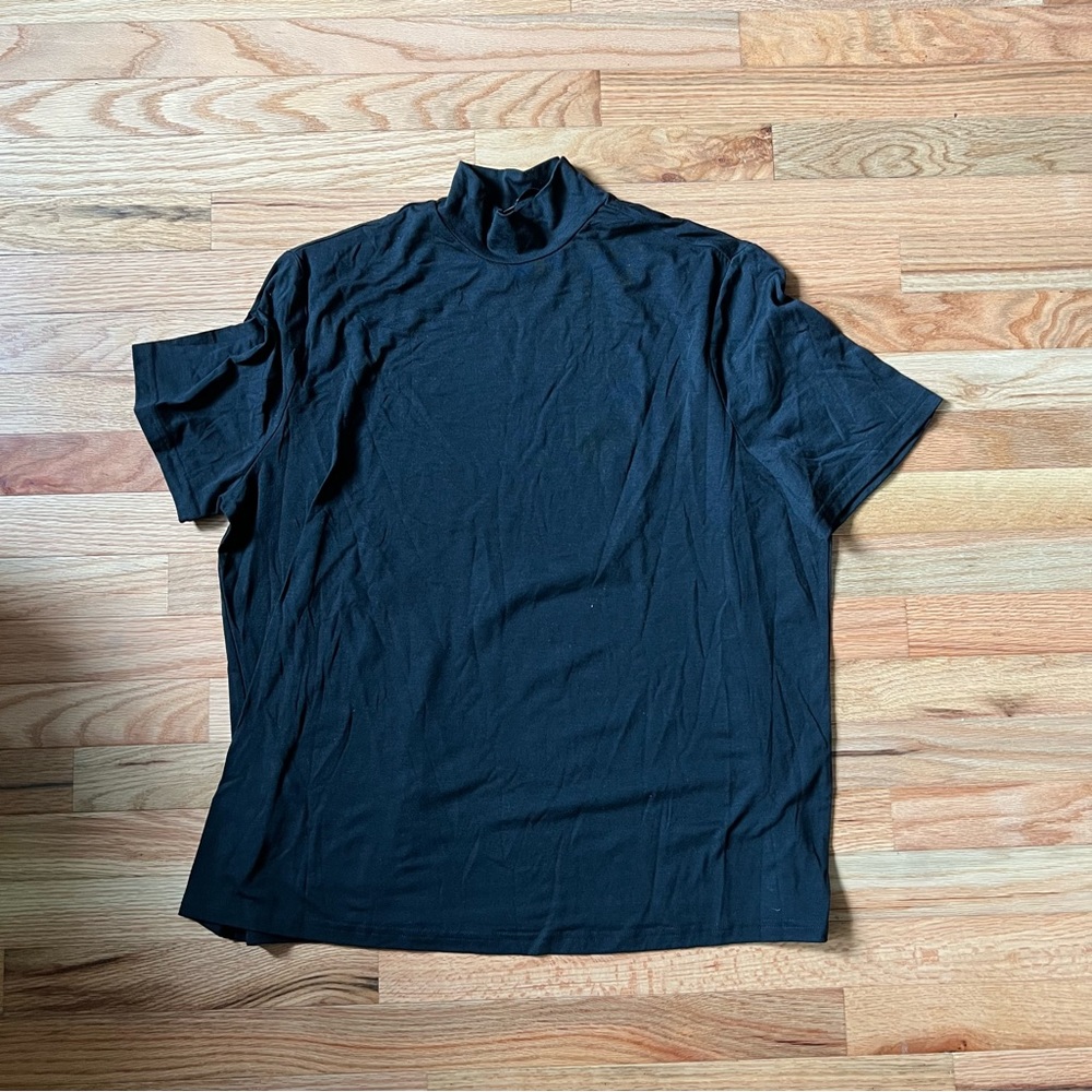 BLACK MOCK NECK